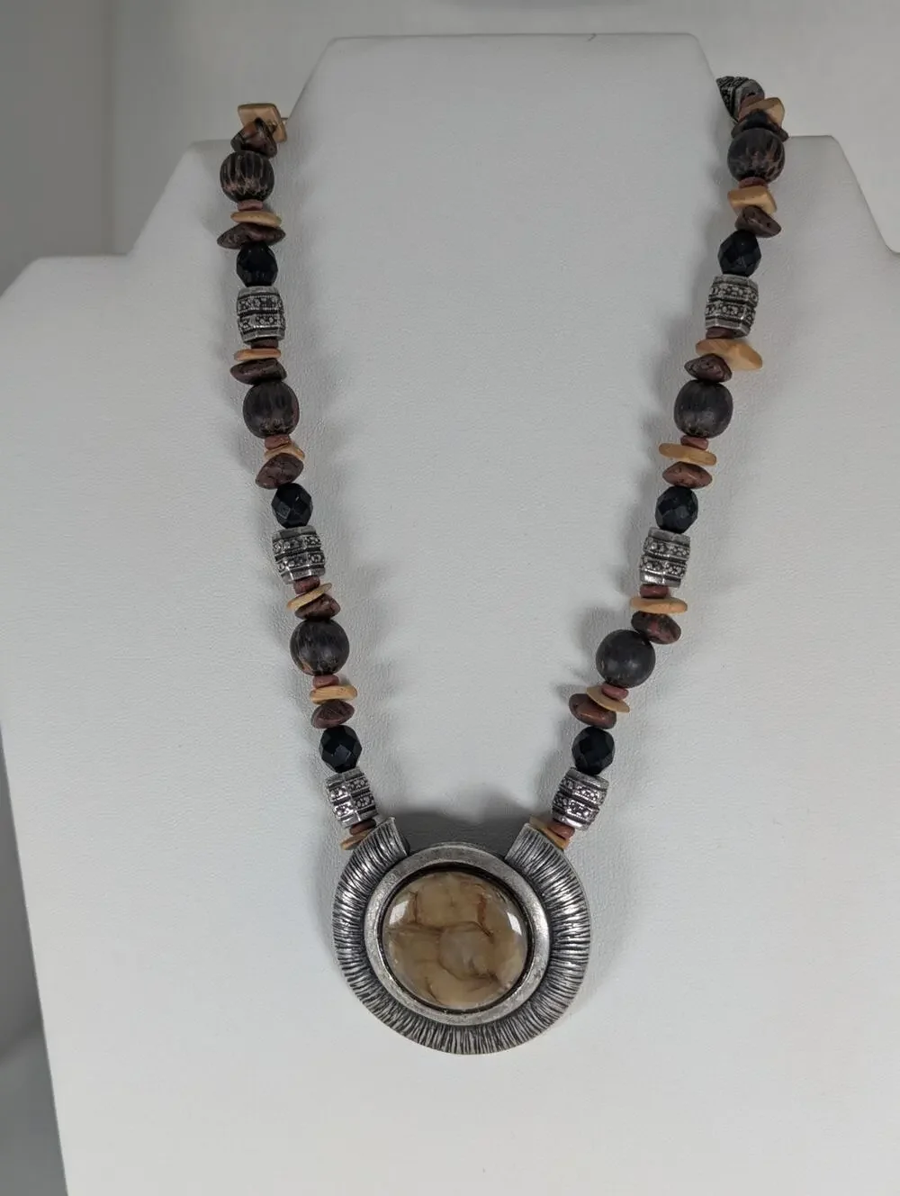 Vintage Chico's necklace 2